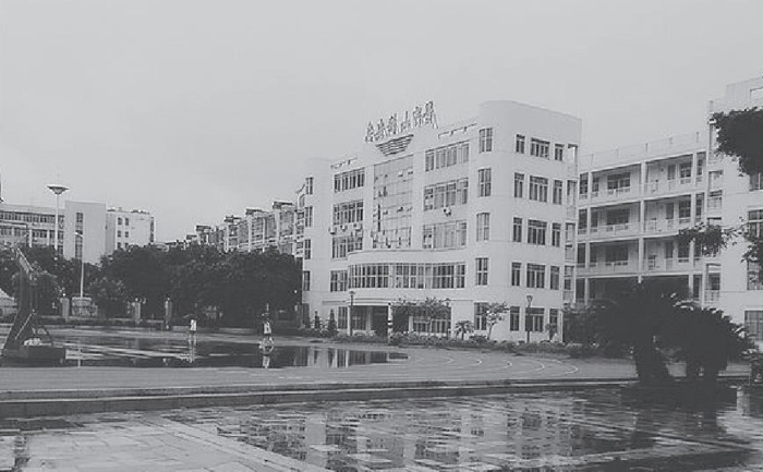 泉州:尘且做香随云散